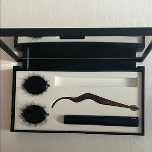 LASHIFY Black and Brown Eyelash Kit